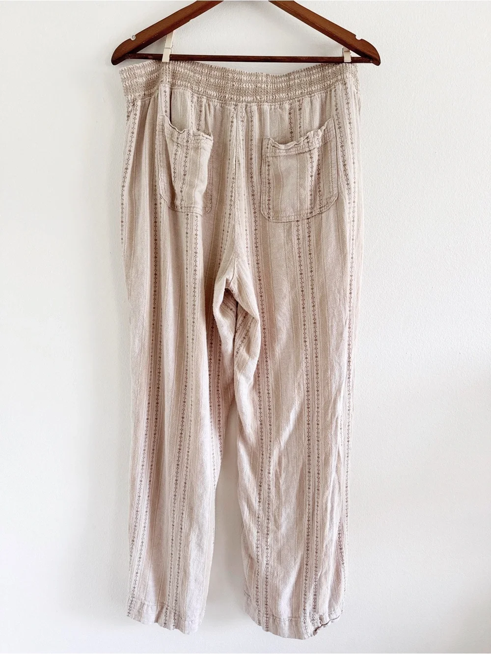 Briggs Light Cream striped Wide-Leg Pull-On Pants XL